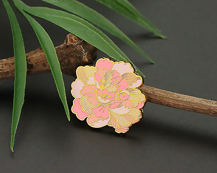 牡丹花金属徽章
